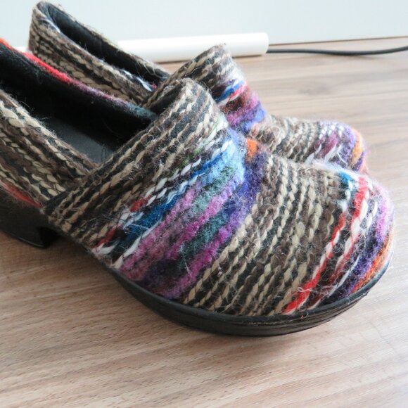 BOC BORN Rainbow Yarn Fabric Slip On Clog Shoes Boho Artsy Hippie - Size 6.5 - Picture 8 of 15
